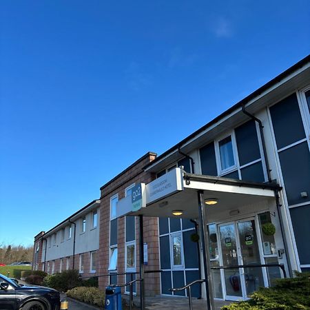 Go2 Glasgow Cumbernauld Hotel - Free Parking And Pet Friendly Экстерьер фото